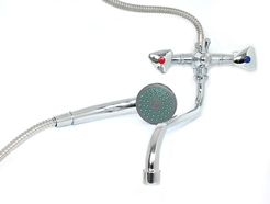 АР-012 Смеситель для ванны